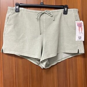 Vanilla Star Ultra Cozy Pull-on Shorts 1X NWT